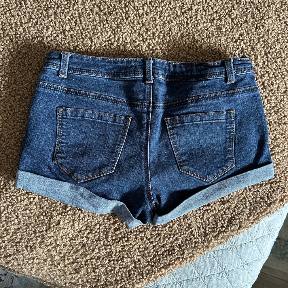 Iris Jean shorts size: 27